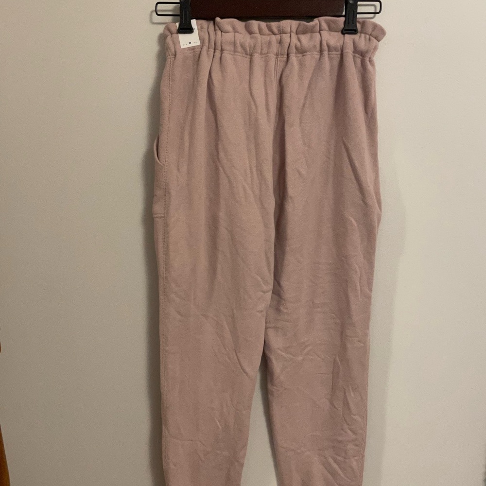 Abercrombie Ruffle-Waist Joggers in Blush Pink - Picture 3 of 4